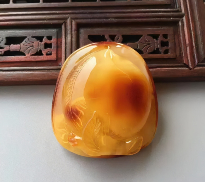 怎么辨别天然蜜蜡【天然蜜蜡鉴定方法】