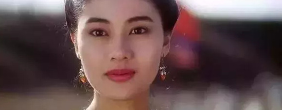 辛金女的性格【八字中辛金男长相】