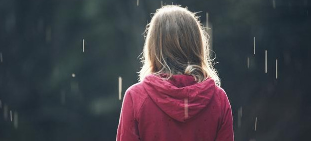 警告背后说闲话的女人【怎么警告别人不要在背后说闲话】