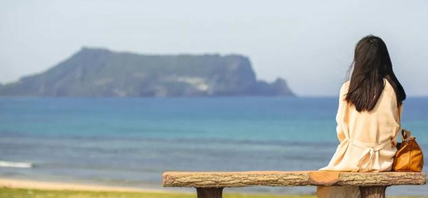 警告背后说闲话的女人【怎么警告别人不要在背后说闲话】