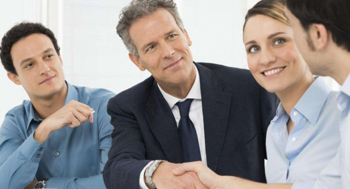 常务副总和副总有什么区别【常务副总和行政副总的区别】