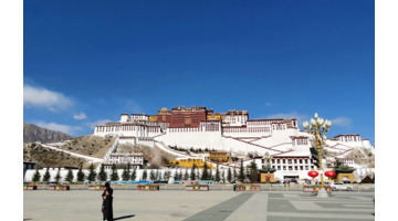 坐火车去西藏旅游一次大概需要多少钱【去西藏旅游一次大概需要多少钱自驾】