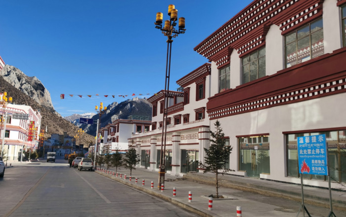 坐火车去西藏旅游一次大概需要多少钱【去西藏旅游一次大概需要多少钱自驾】