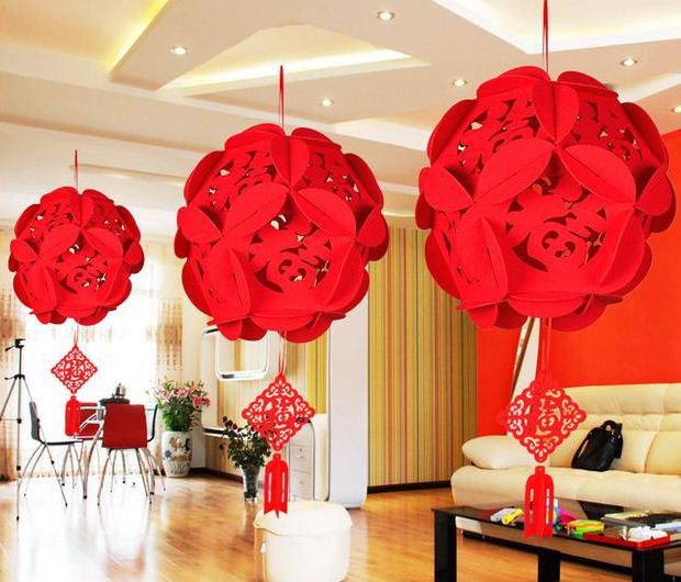 家里客厅长期挂纸灯笼行吗【过年买的小灯笼挂在客厅哪个位置好】