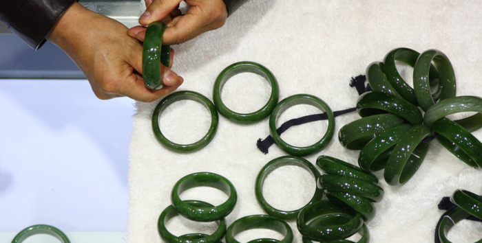 怎么分翡翠好坏【翡翠怎么区分好坏】