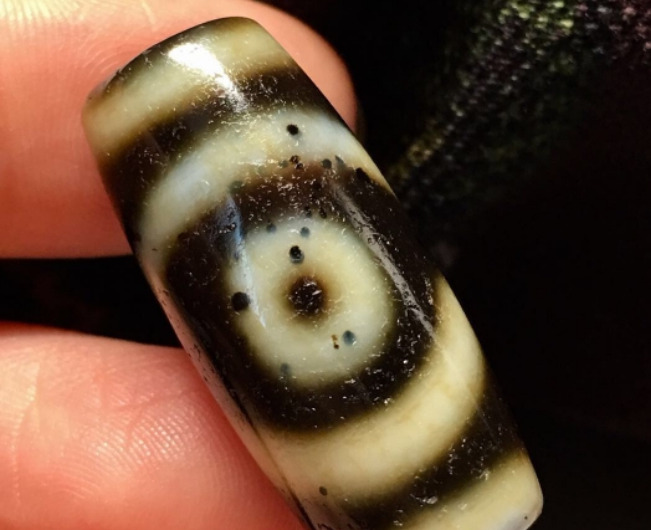 朱砂是怎样形成的【天珠的朱砂是怎么形成的】