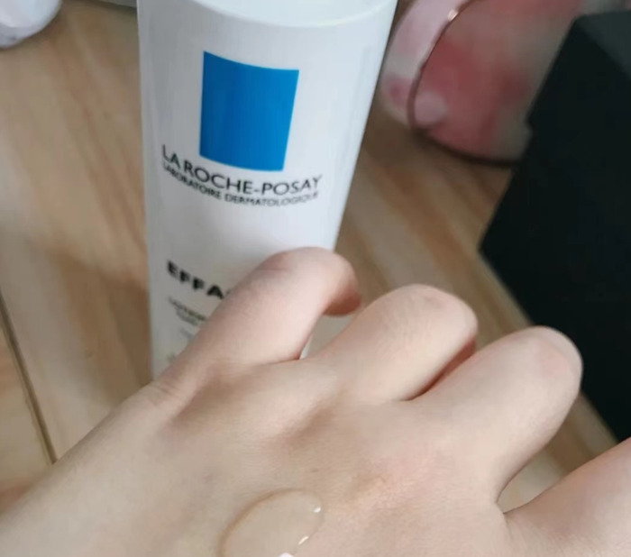 金盏花爽肤水正确用法【爽肤水的作用和功效】