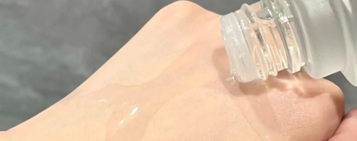 金盏花爽肤水正确用法【爽肤水的作用和功效】