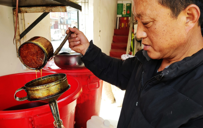 想开个炒货店【开炒货店赚钱吗】