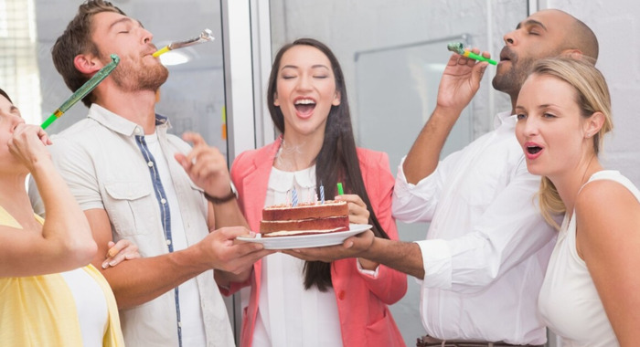 祝长辈生日快乐的祝福语【祝长辈生日快乐的句子暖心】