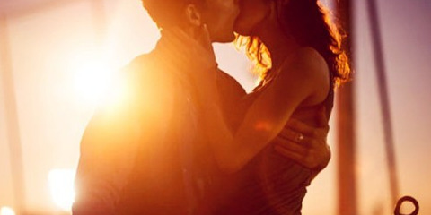 情侣的聊天套路【情侣间的聊天小套路】