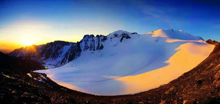 我走过玉门关外祁连山上飘的雪【我走过玉门关外祁连山上飘的雪的歌名】