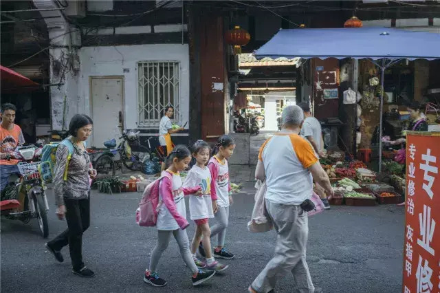 成都住春熙路还是宽窄巷子好【成都旅游春熙路和宽窄巷子哪里比较方便】