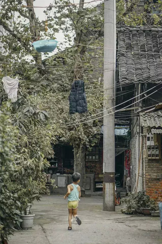 成都住春熙路还是宽窄巷子好【成都旅游春熙路和宽窄巷子哪里比较方便】