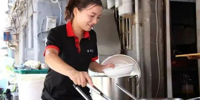 投资小适合夫妻开的店【城市里的夫妻店】