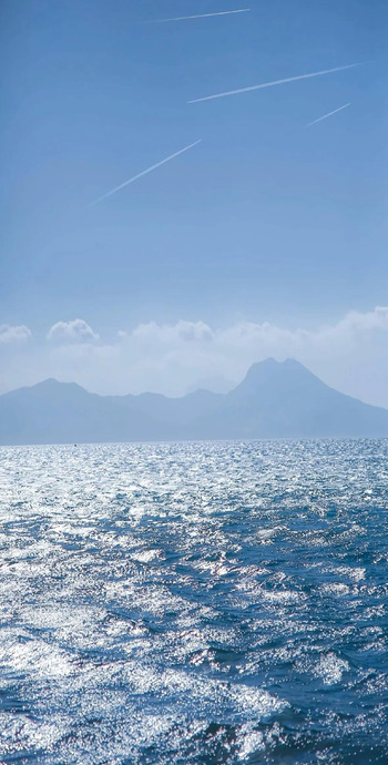 海面自然风景欣赏【纯净蓝色大海清透壁纸】