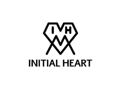 INITIAL HEART  logo设计